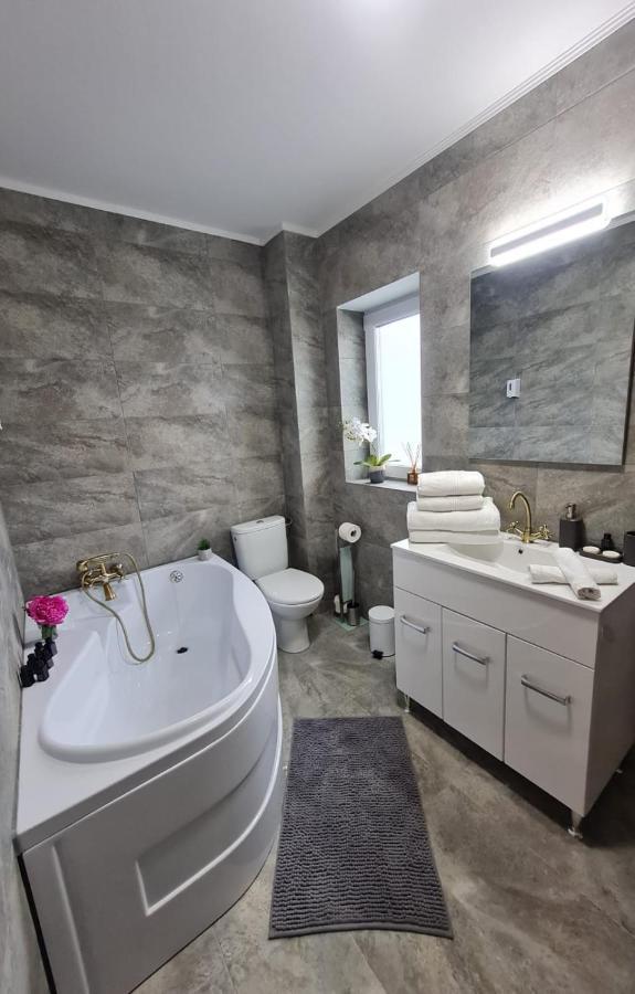 Holiday House Rasnov Exterior photo